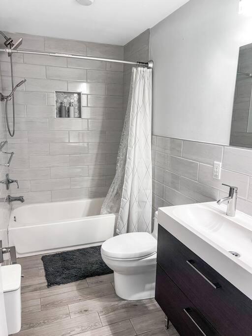 Yanne'S Place - Dual-Lounge Philadelphie Extérieur photo